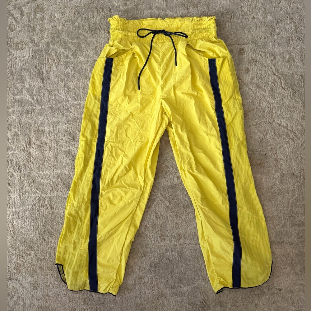 Free People Movement "Champ Is Here" Dijon Yellow Pants Size Small
